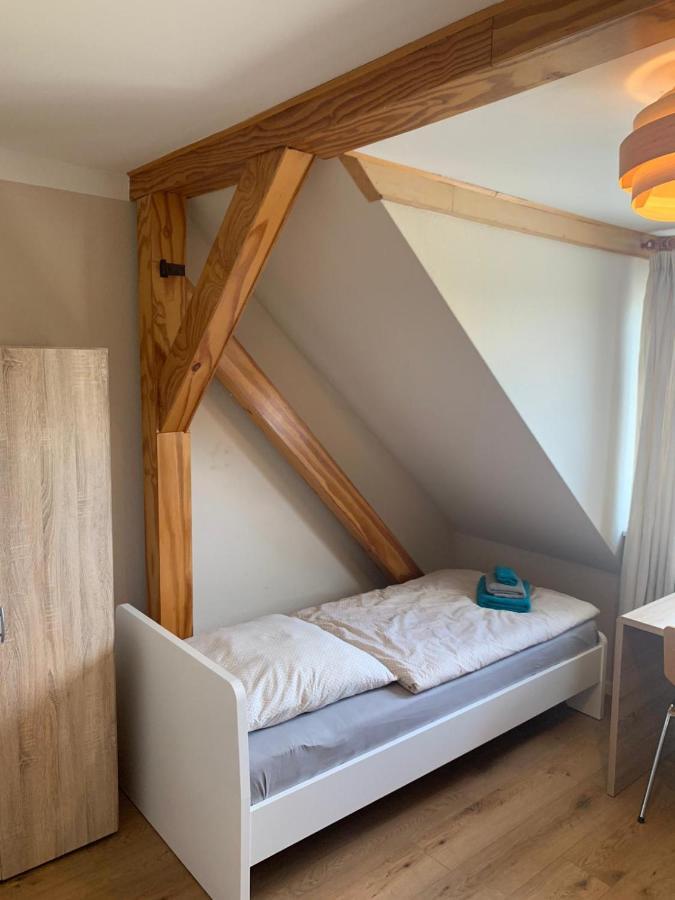 A25 Guest house *